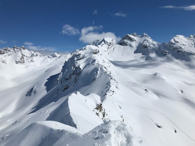 Blick vom Hennekopf nach Südost